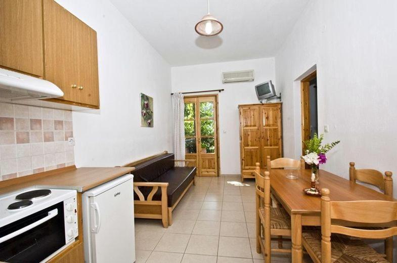Athina Apartments Neo Klima Zimmer foto
